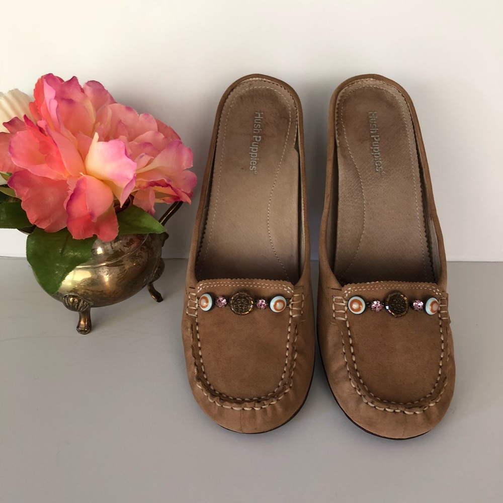 Hush Puppies Mule Leather Beaded Sz 6 1/2M